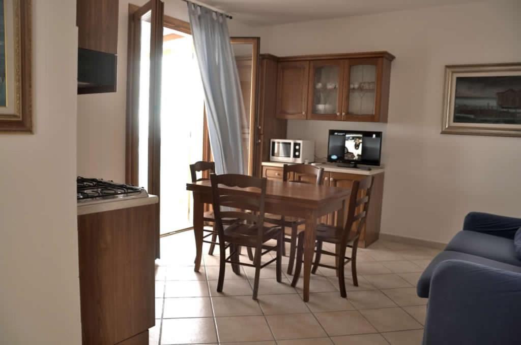 Residence Villa Clara San Vincenzo Exterior photo